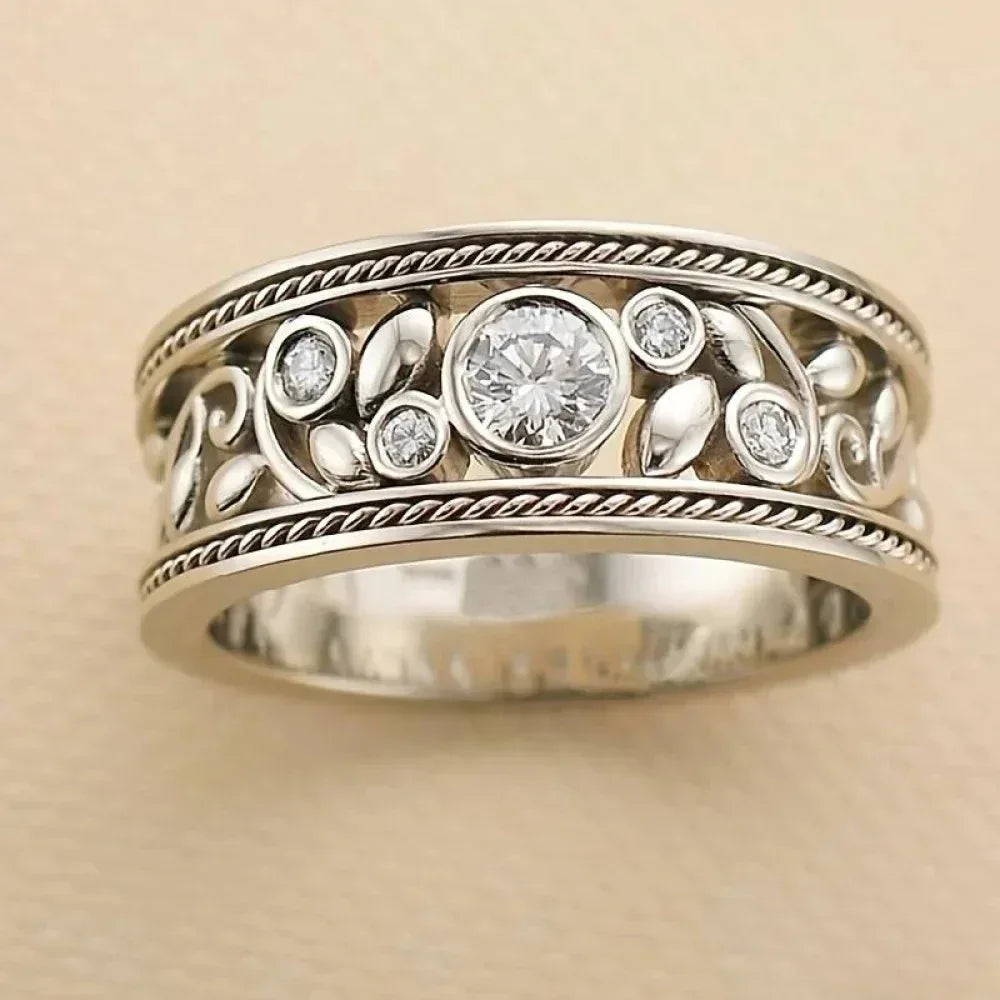 Antique Silver Ring with Zirconia - Sarah and Emma Portland