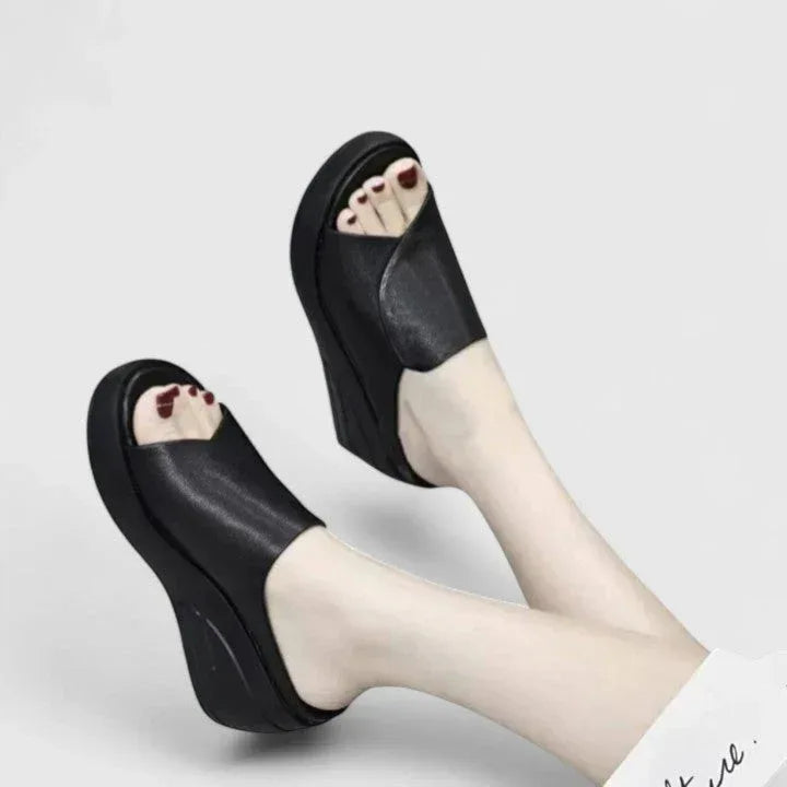 Celionette | Orthopedic Wedge Sandals - Sarah and Emma Portland