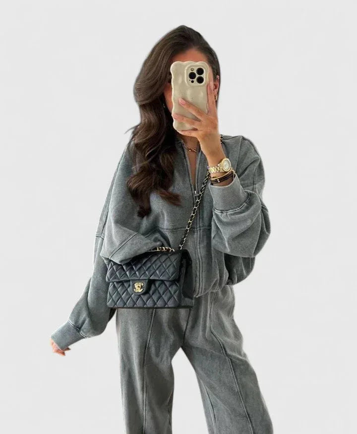 Olyverrah | Comfortable Sweater and Pants - Sarah and Emma Portland