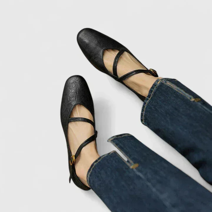 Kymberly | Orthopedic Flat Shoes - Sarah and Emma Portland