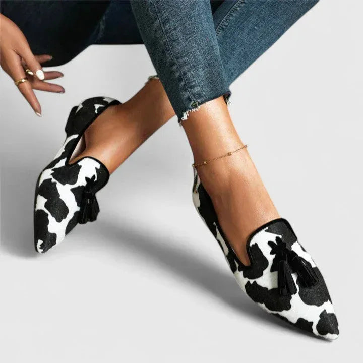Dhreika | Smart Fit Loafers - Sarah and Emma Portland