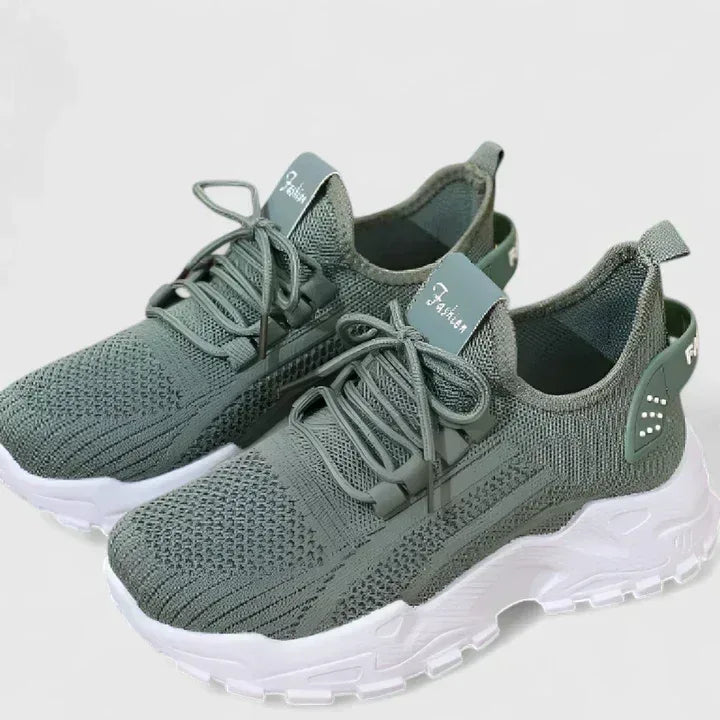 Maica | Orthopedic Sneakers - Sarah and Emma Portland