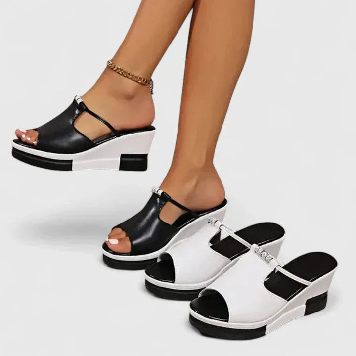 Florine | Orthopedic Sandals - Sarah and Emma Portland