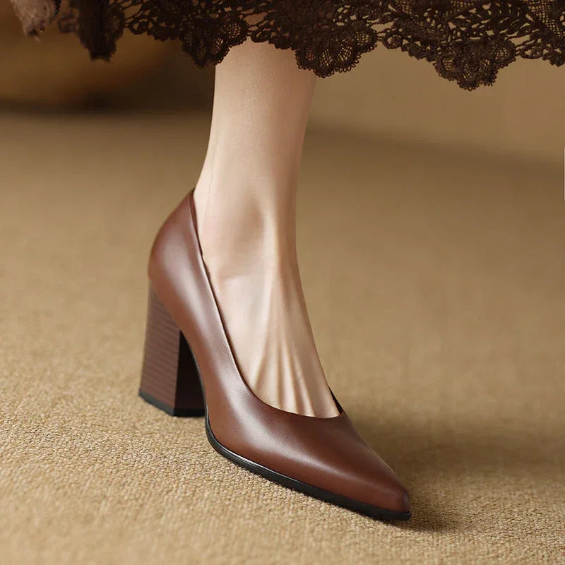 Kyra™ | Elegant Pumps
