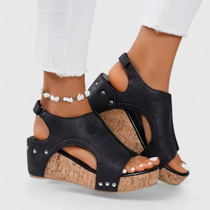 Jolyna® | Orthopedic Sandals - Sarah and Emma Portland