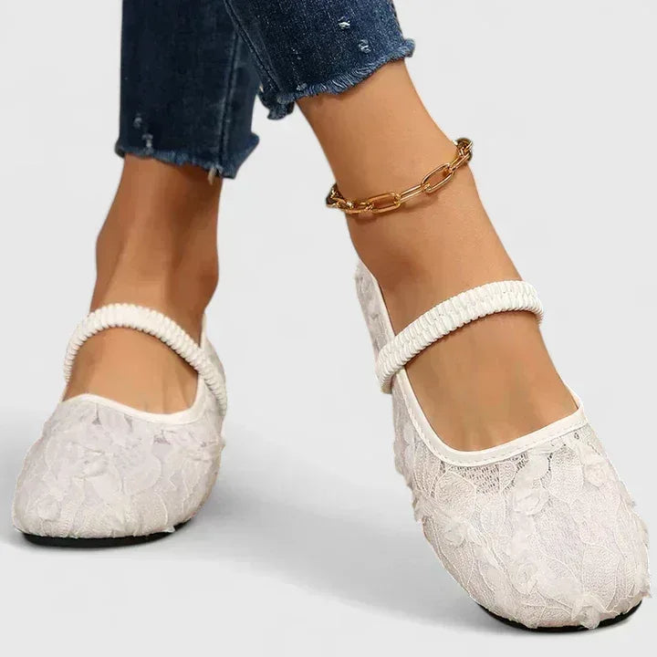 Ivannie | Orthopedic Shoes - Sarah and Emma Portland