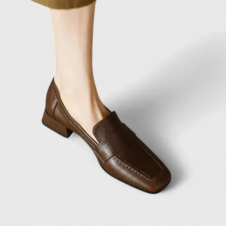 Falynrae | Orthopedic Loafers - Sarah and Emma Portland
