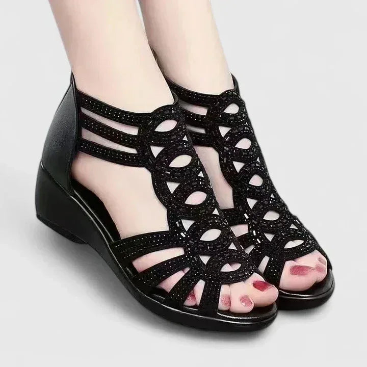 Marisen | Orthopedic Sandals - Sarah and Emma Portland