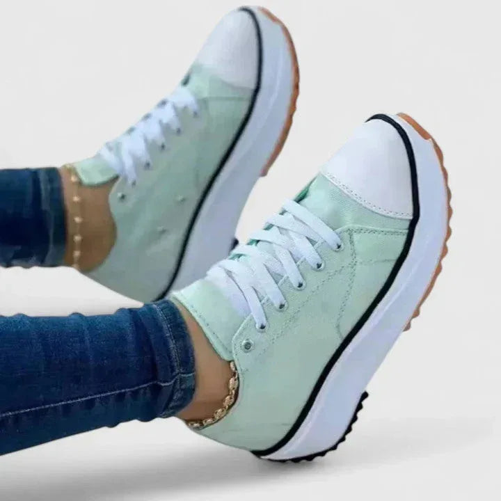 Kelly | Comfortable Sneakers - Sarah and Emma Portland