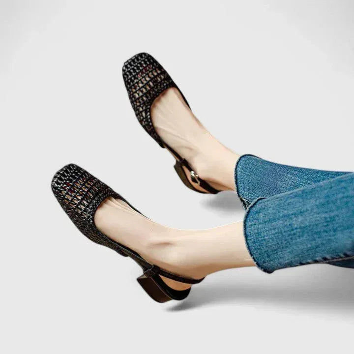 Daniela | Elegant Sandals - Sarah and Emma Portland