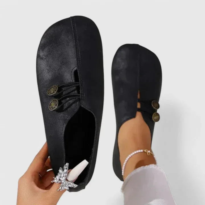 Kyline | Elegant Loafers - Sarah and Emma Portland