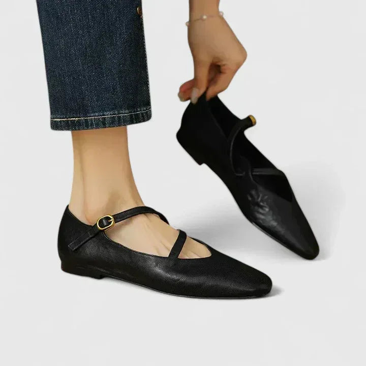 Kymberly | Orthopedic Flat Shoes - Sarah and Emma Portland