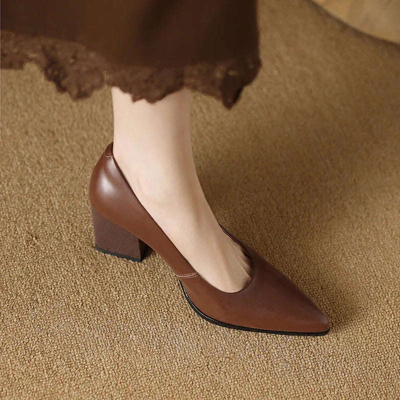 Kyra™ | Elegant Pumps