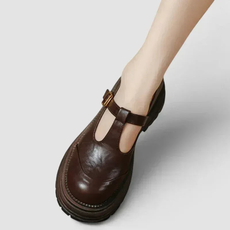 Lyxandra | Orthopedic Mary Jane Shoes - Sarah and Emma Portland