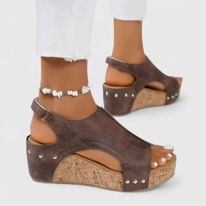 Jolyna® | Orthopedic Sandals - Sarah and Emma Portland