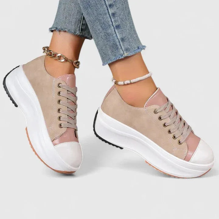 Donnella | Orthopedic Shoes - Sarah and Emma Portland