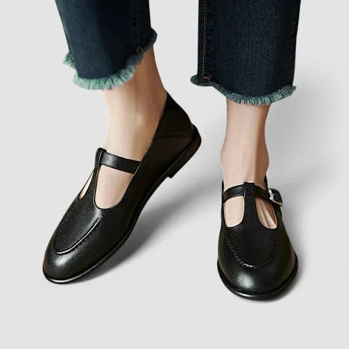 Ariyzzah | Orthopedic Mary Jane Low Heel Shoes - Sarah and Emma Portland