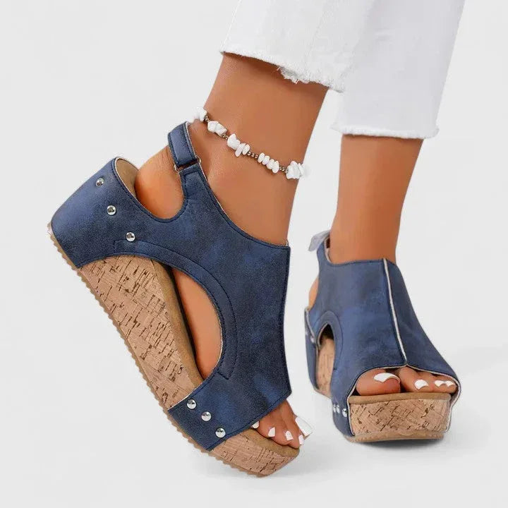 Jolyna® | Orthopedic Sandals - Sarah and Emma Portland