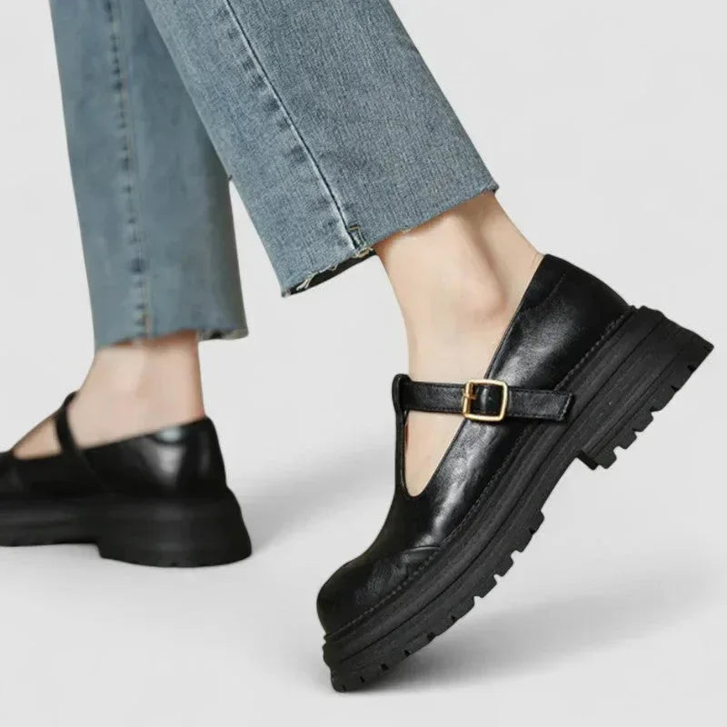 Lyxandra | Orthopedic Mary Jane Shoes - Sarah and Emma Portland