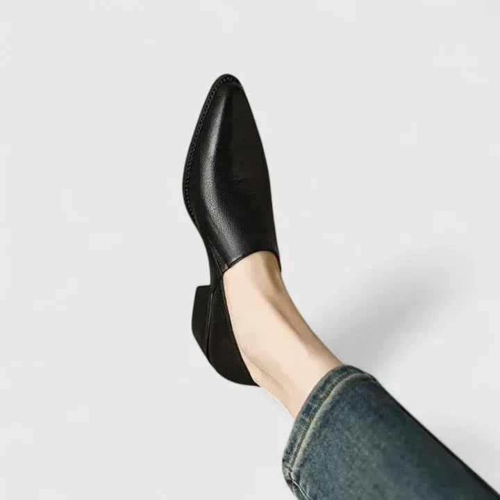 Kyadae | Orthopedic Shoes - Sarah and Emma Portland