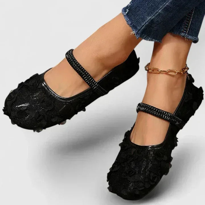 Ivannie | Orthopedic Shoes - Sarah and Emma Portland