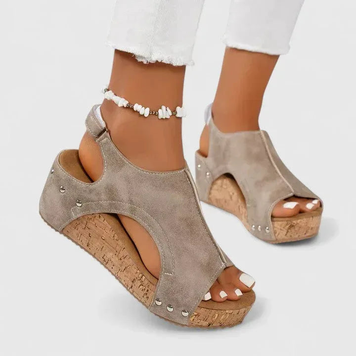 Jolyna® | Orthopedic Sandals - Sarah and Emma Portland
