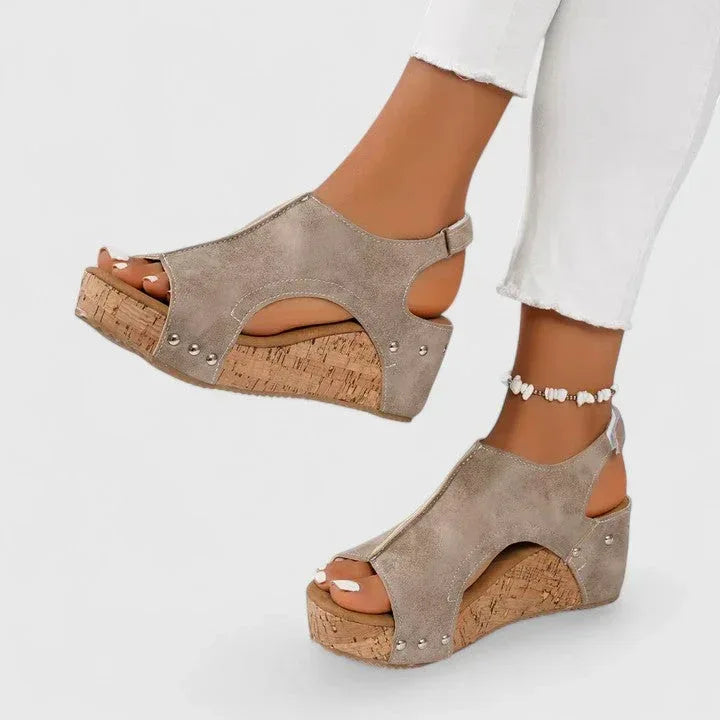 Jolyna® | Orthopedic Sandals - Sarah and Emma Portland