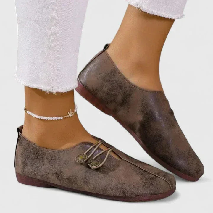 Kyline | Elegant Loafers - Sarah and Emma Portland
