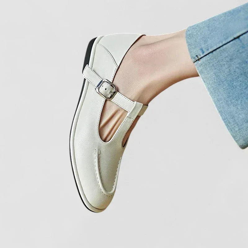 Ariyzzah | Orthopedic Mary Jane Low Heel Shoes - Sarah and Emma Portland