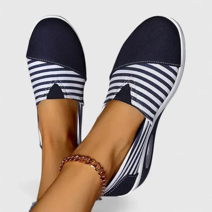 Julia | Orthopedic Sneakers - Sarah and Emma Portland