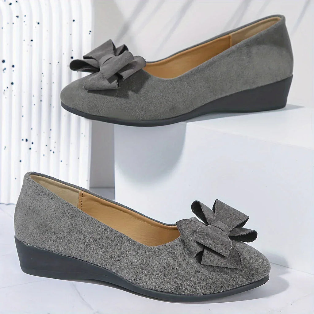 Hehlina | Orthopedic Flat Shoes - Sarah and Emma Portland