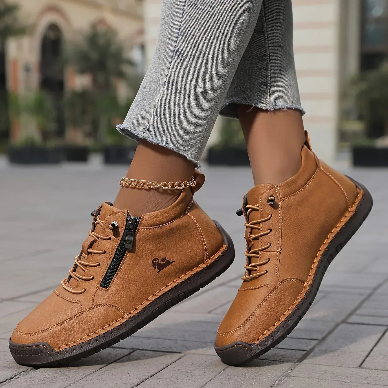 Hadyn | Orthopedic Women’s Shoes - Sarah and Emma Portland
