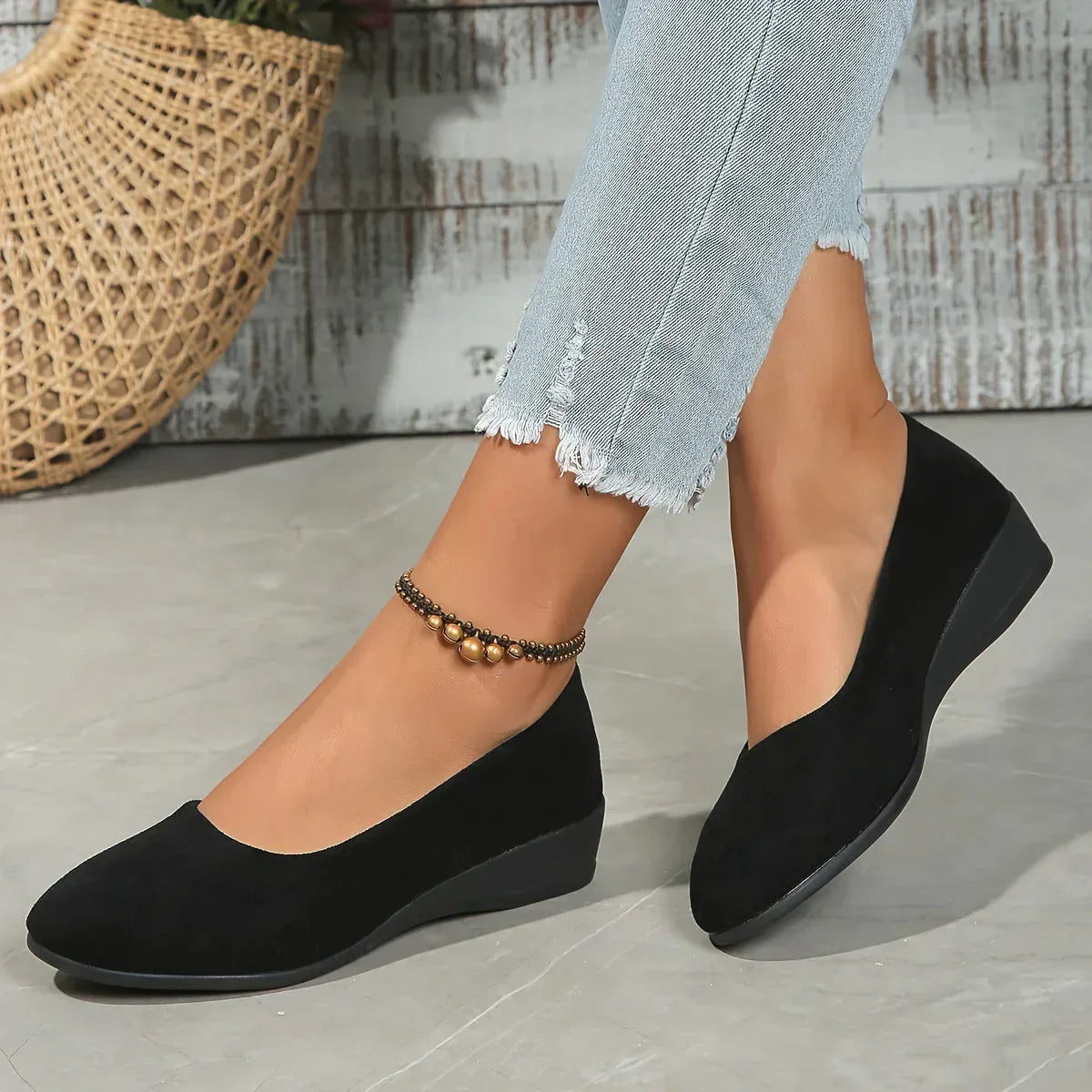 Lioren | Comfortable Wedge Shoes - Sarah and Emma Portland