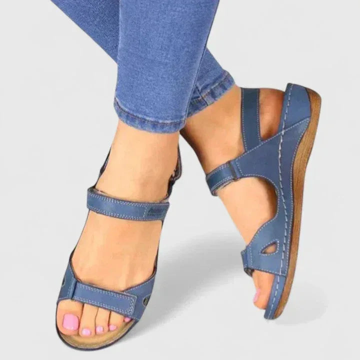 Bianca | Comfortable Sandals - Sarah and Emma Portland
