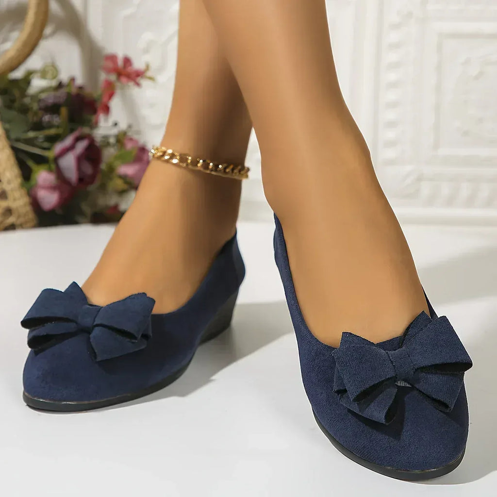 Hehlina | Orthopedic Flat Shoes - Sarah and Emma Portland