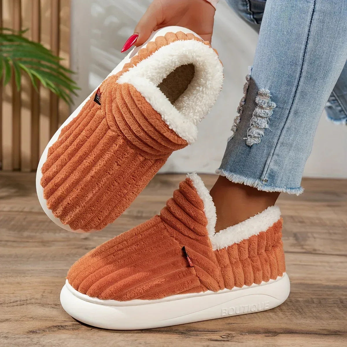 Alamodara™ | Cozy Winter Slippers - Sarah and Emma Portland