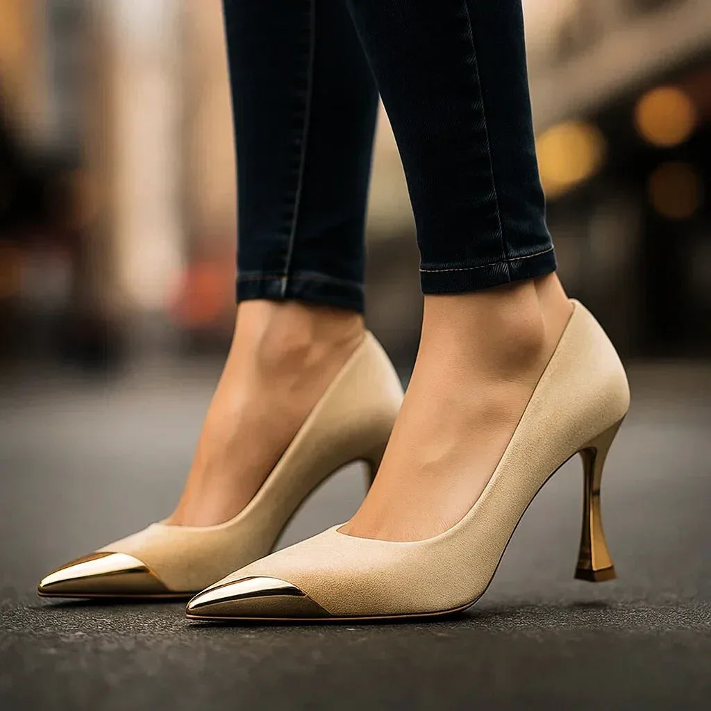 AVELINE GOLD-POINT PUMPS - Sarah and Emma Portland