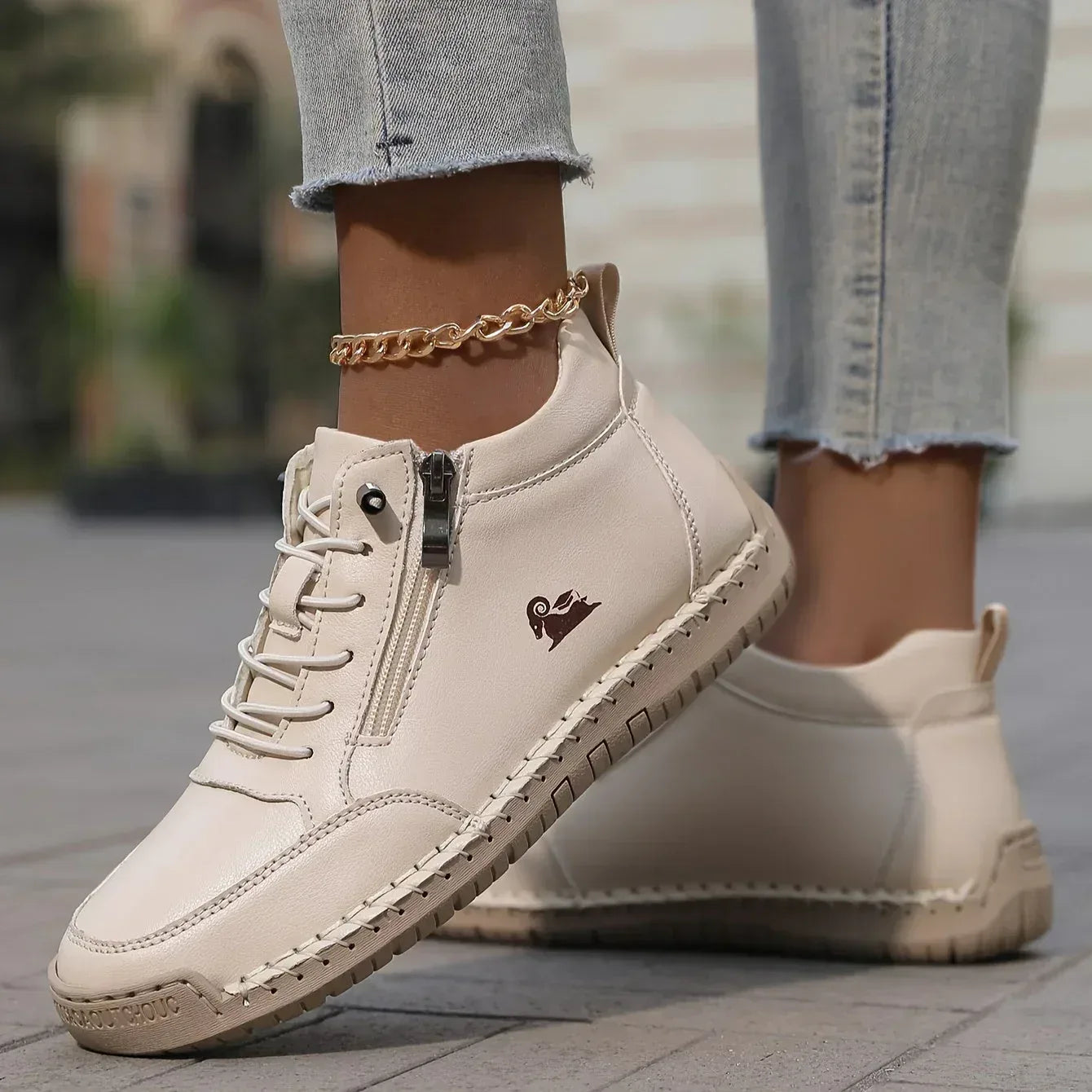 Hadyn | Orthopedic Women’s Shoes - Sarah and Emma Portland