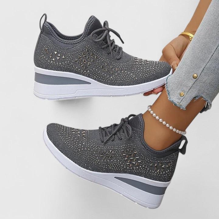 Danivira | Orthopedic Shoes - Sarah and Emma Portland