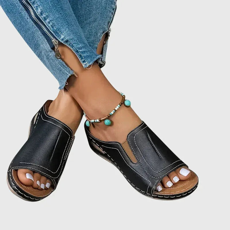 Aretha™ | Orthopedic Sandals - Sarah and Emma Portland