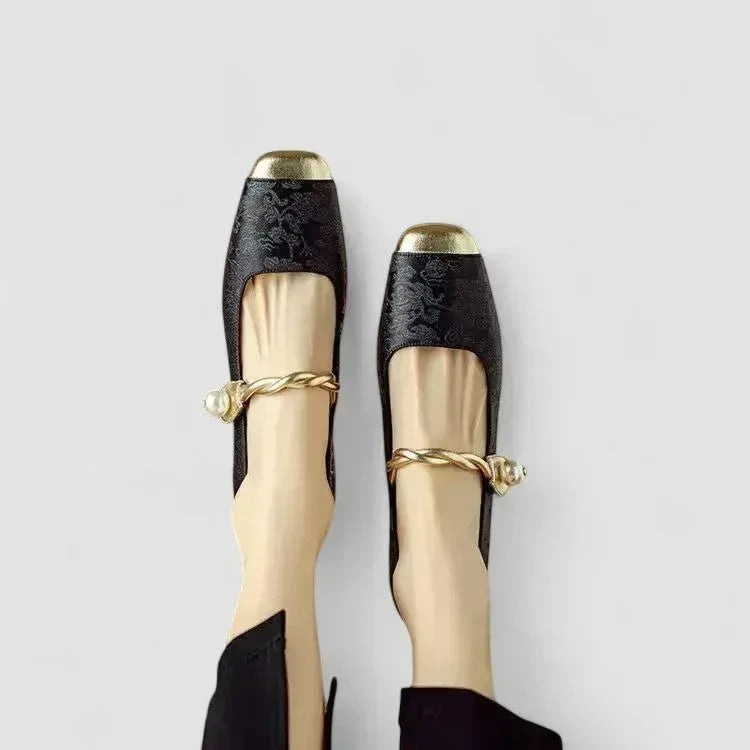 Chrystahh | Orthopedic Mary Jane Shoes - Sarah and Emma Portland