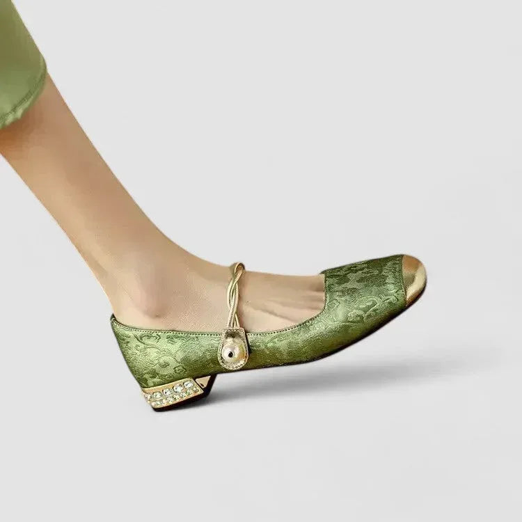 Chrystahh | Orthopedic Mary Jane Shoes - Sarah and Emma Portland