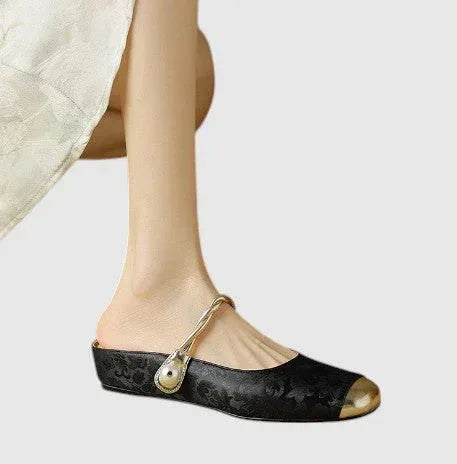 Cilia™ | Orthopedic Sandals - Sarah and Emma Portland