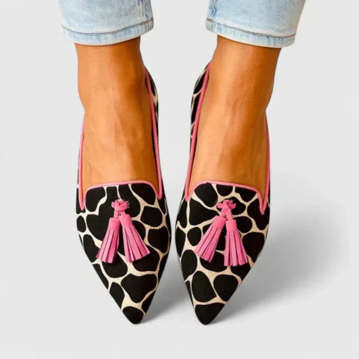 Dhreika | Smart Fit Loafers - Sarah and Emma Portland
