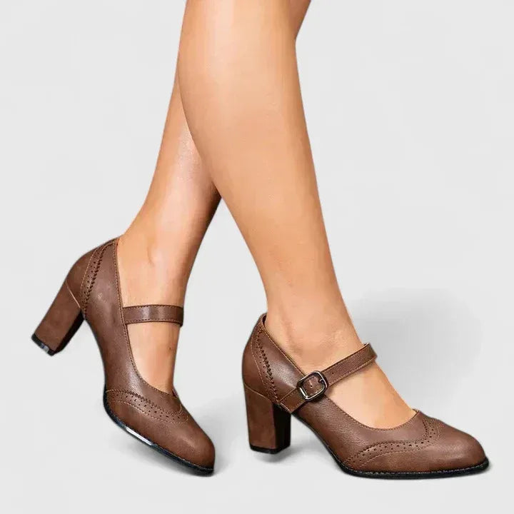 Kristenyah | Orthopedic Shoes - Sarah and Emma Portland
