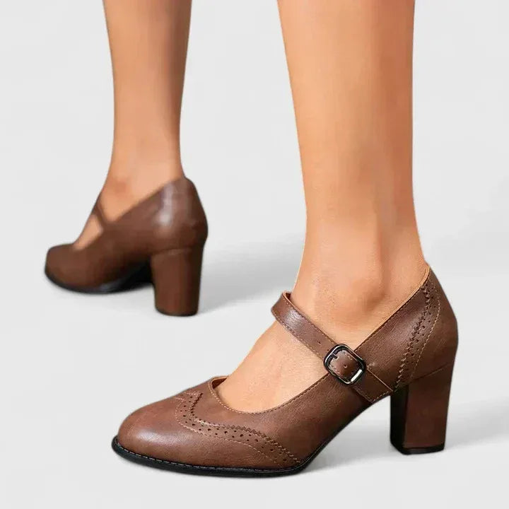 Kristenyah | Orthopedic Shoes - Sarah and Emma Portland