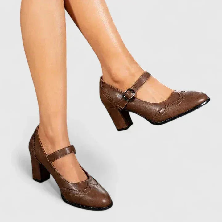 Kristenyah | Orthopedic Shoes - Sarah and Emma Portland