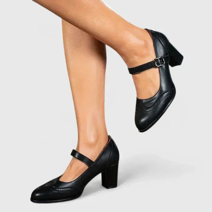 Kristenyah | Orthopedic Shoes - Sarah and Emma Portland