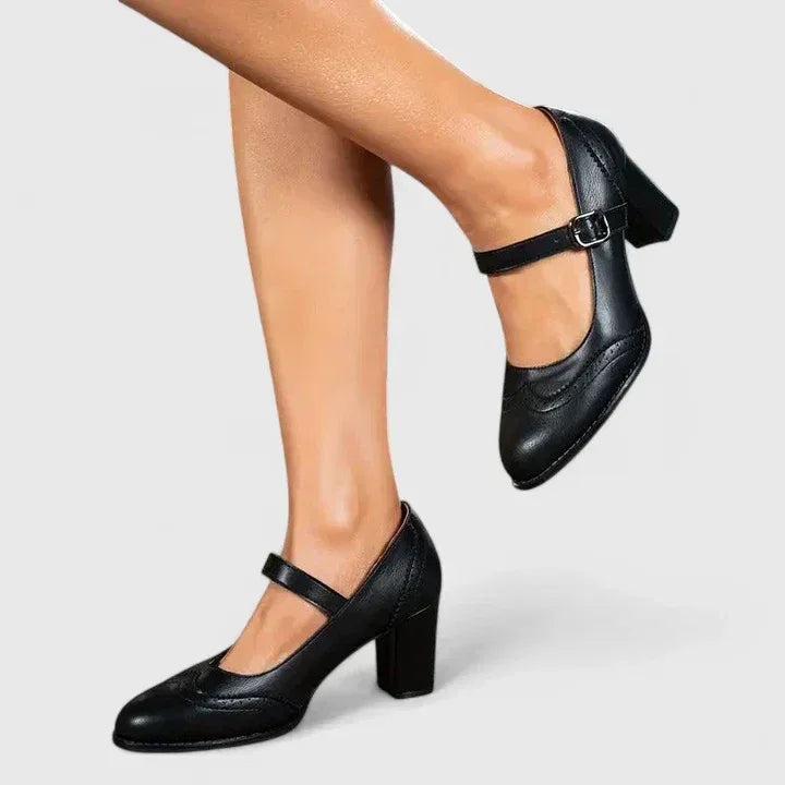 Kristenyah | Orthopedic Shoes - Sarah and Emma Portland