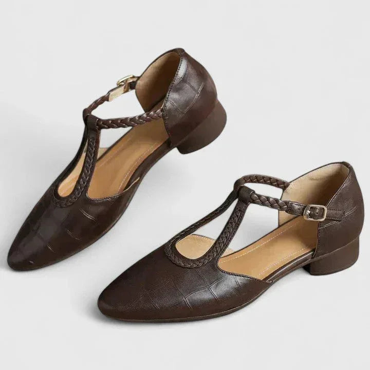 Delorayne | Elegant Sandals - Sarah and Emma Portland